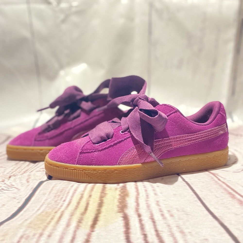 ✨Like New✨ Suede Pumas